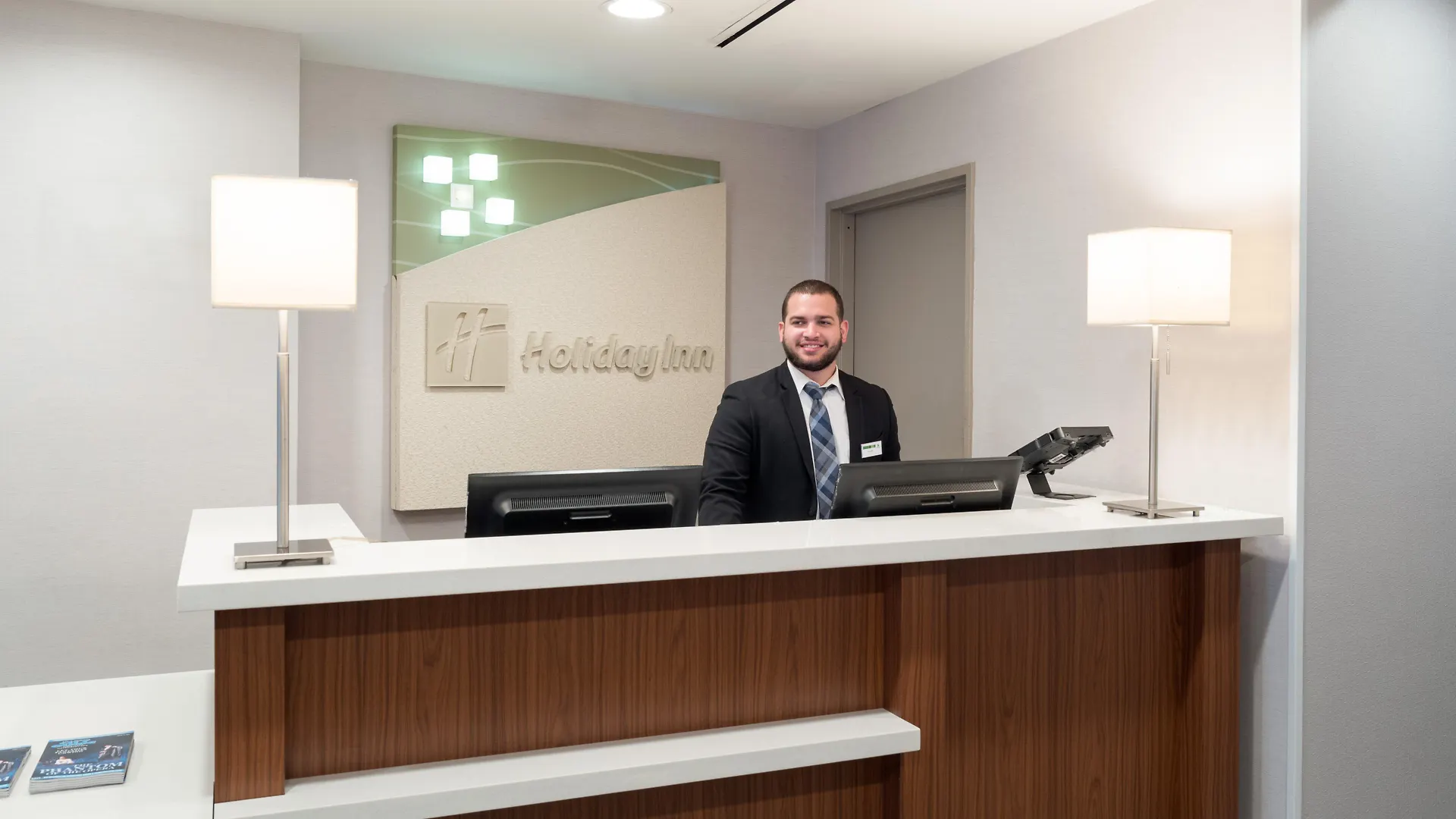 *** Hotel Holiday Inn Wall Street By Ihg New York United States