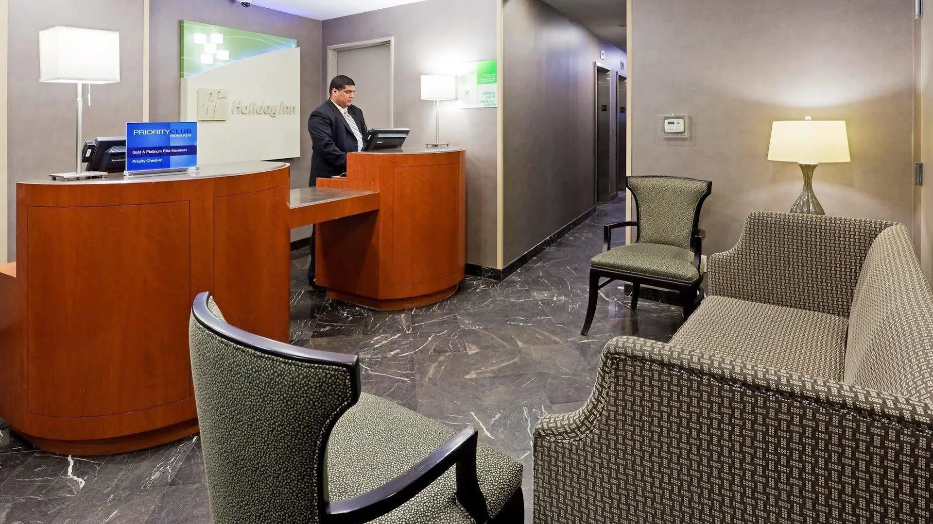 Holiday Inn Wall Street By Ihg New York 3*,